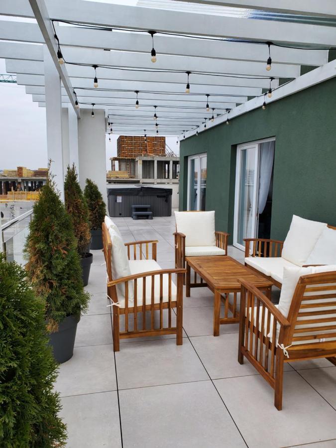 Jad- Penthouse With Jacuzzi And Mountain View - Coresi Brasov Ngoại thất bức ảnh